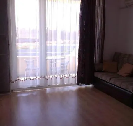 Crystal Beach شقة نيسيبار